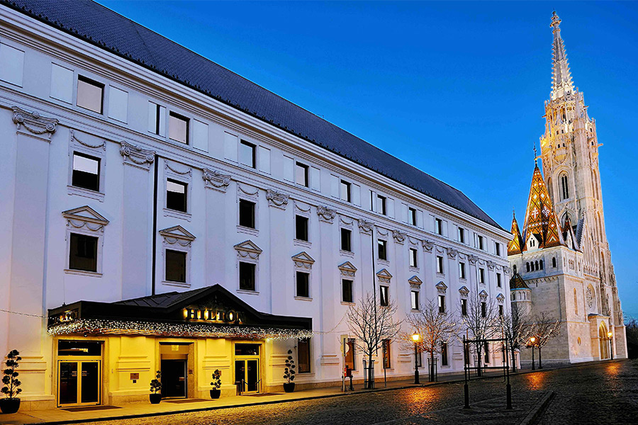 CE Glass Industries referencia Budapest Hilton Hotel