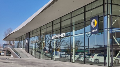 CE Glass Industries reference Mercedes-Benz dealership in Budaörs